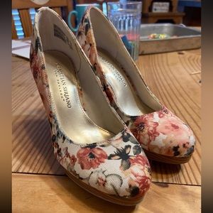 Christian siriano heels size 5